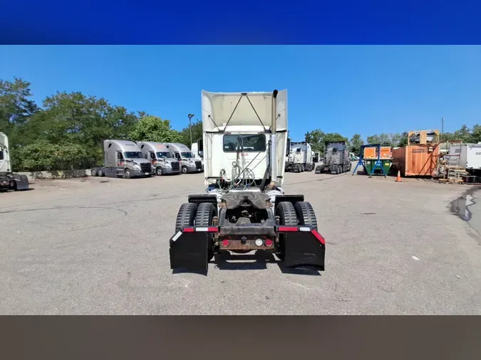 2019 Mack Anthem45b49d4f89daa6bde0d6059975681488