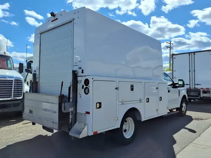 2017 FORD MOTOR COMPANY F350