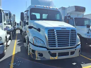 2019 FREIGHTLINER CASCADIA 125
