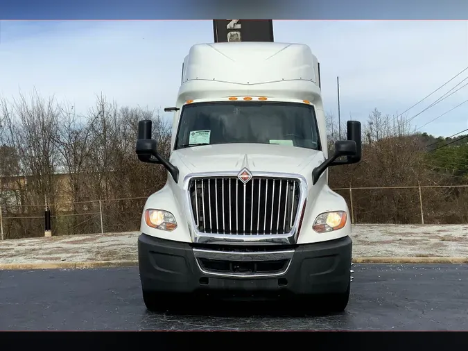 2021 INT LT625 6x4