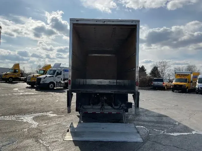 2018 Freightliner M2