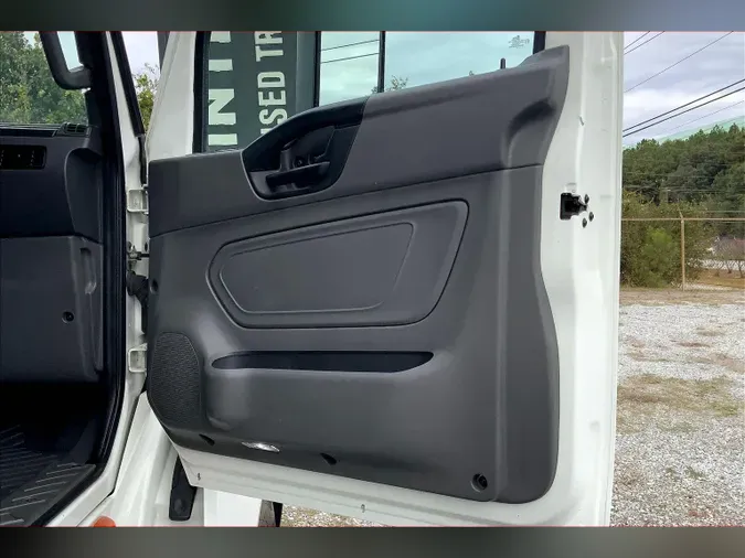 2022 INT LT625 6x4
