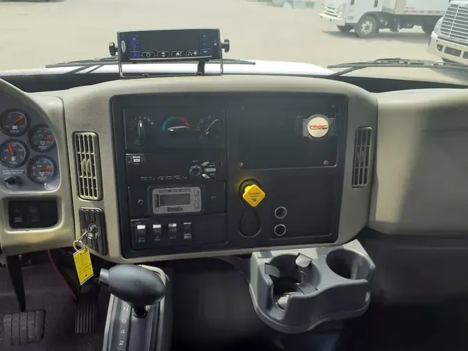 2019 NAVISTAR INTERNATIONAL 4300
