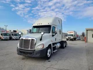 2017 Freightliner CASCADIA 125