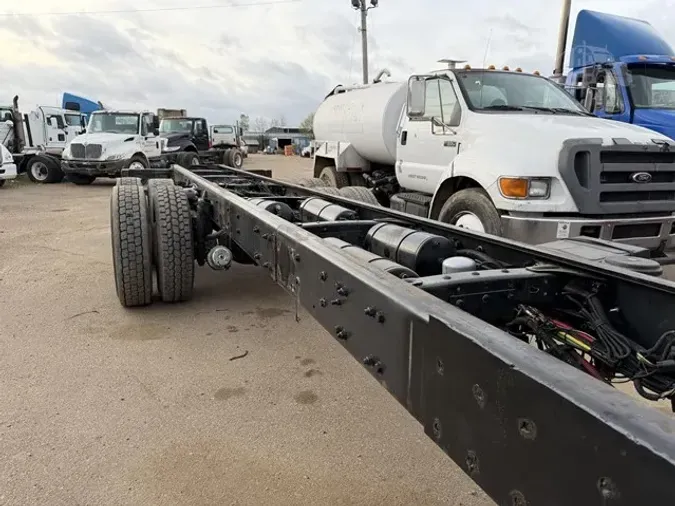 2014 FREIGHTLINER 114SD