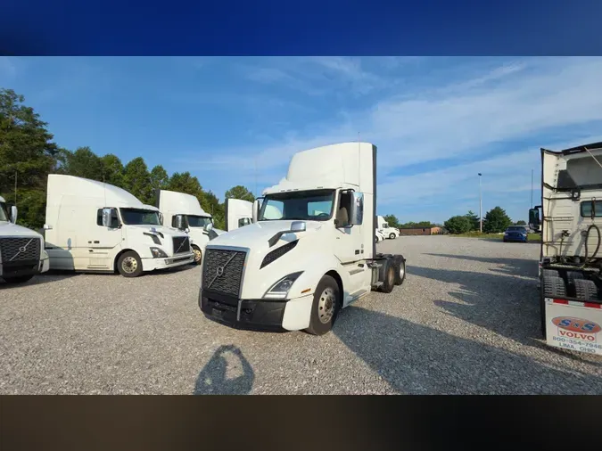 2019 Volvo VNL300