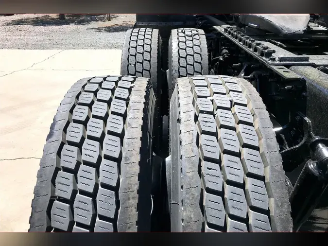 2023 INT LT625 6X4
