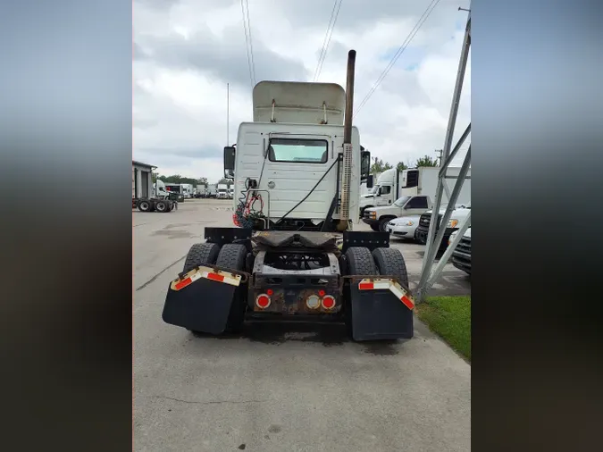 2016 VOLVO VNL42TRACTOR