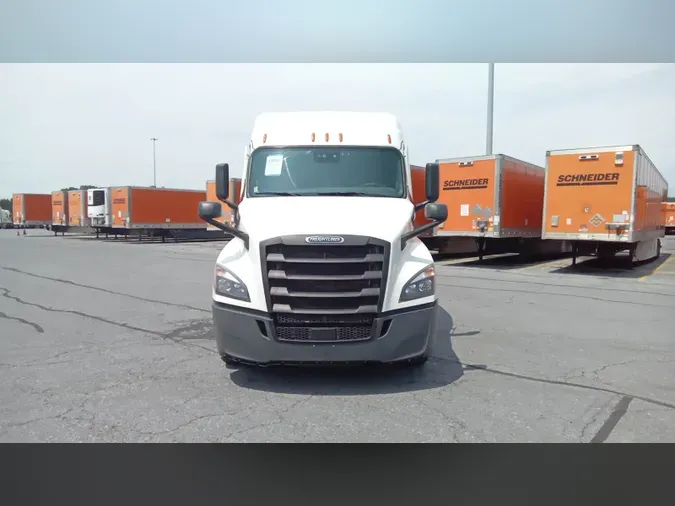 2021 Freightliner Cascadia 12645d2e9472605226df786dc88868c5b23