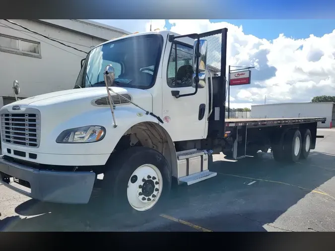 2016 FREIGHTLINER M2 10645d64bb60fce370285f469ce918fecb2
