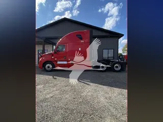 2018 FREIGHTLINER CASCADIA 126