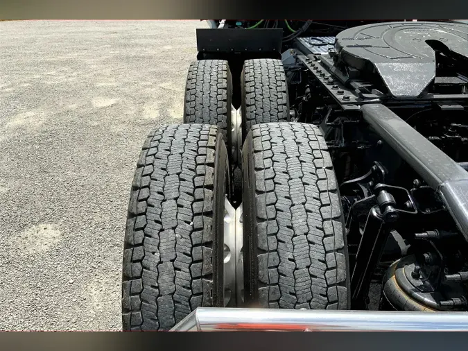 2021 INT LT625 6x4