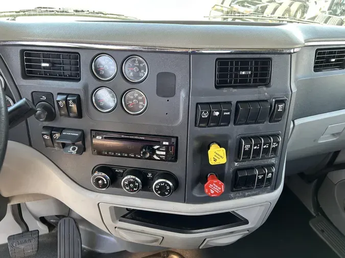 2020 Peterbilt 579