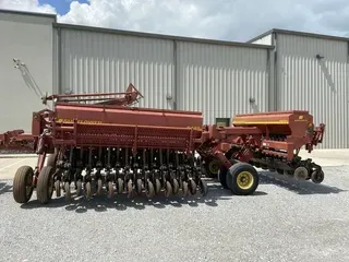 2012 Sunflower 9433