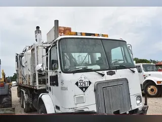 2003 AUTOCAR XPEDITOR WX