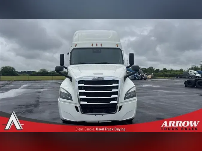 2021 FREIGHTLINER CA126