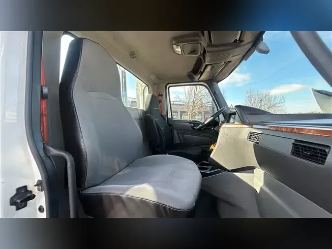 2020 INTERNATIONAL RH613