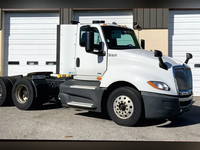 2021 INT LT625 6x445e6089dce9f5d32f82401387e62037c