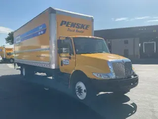 2018 INTERNATIONAL 4300