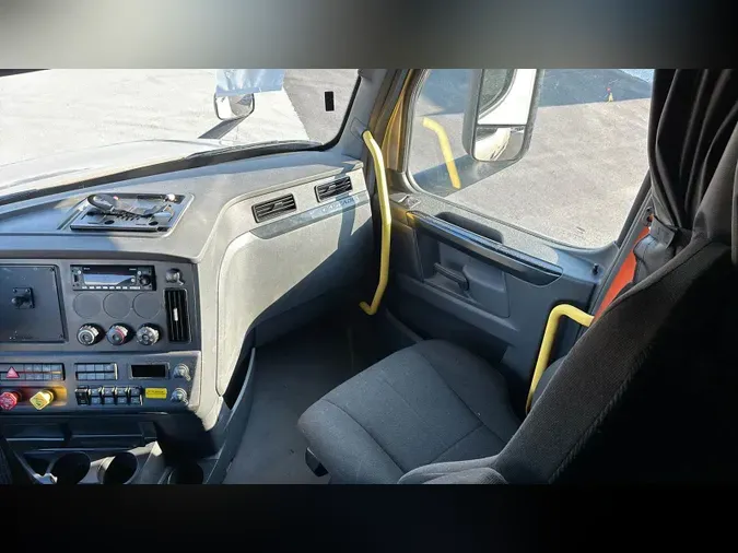 2024 Freightliner Cascadia 126