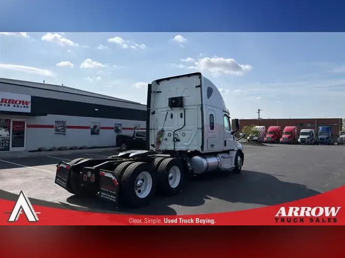 2019 FREIGHTLINER CA126