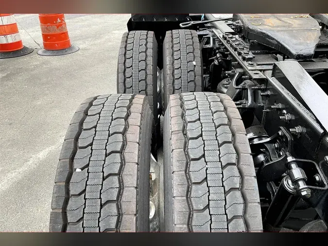 2021 INT LT625 6x445efd158e253b0697b5e40ac68137898