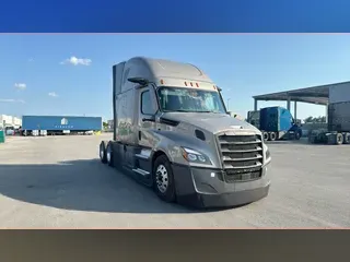 2022 Freightliner Cascadia 126