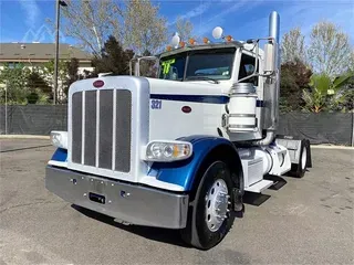 2018 PETERBILT 389