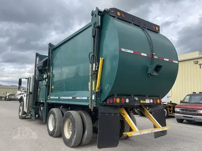 2014 FREIGHTLINER BUSINESS CLASS M2 106