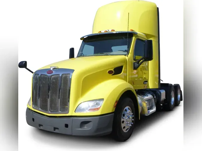 2021 Peterbilt 57945fead35629ff7df0381ad159772272c