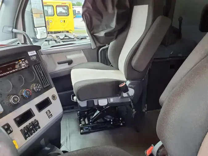 2018 FREIGHTLINER CASCADIA