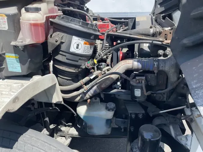 2016 FREIGHTLINER M2 106