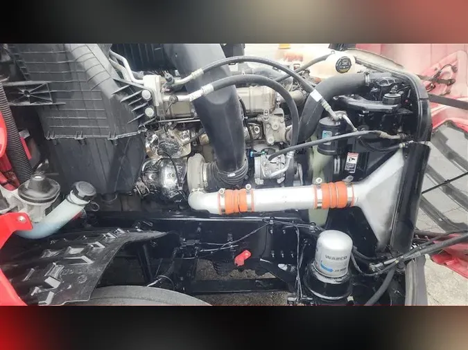 2022 FREIGHTLINER CA126