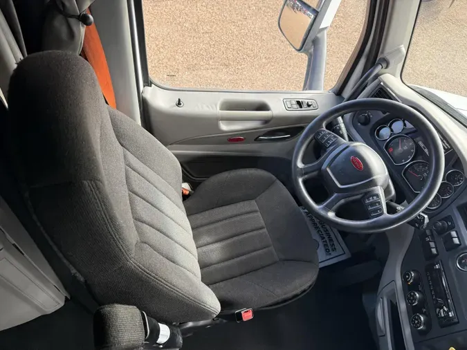 2021 Peterbilt 579
