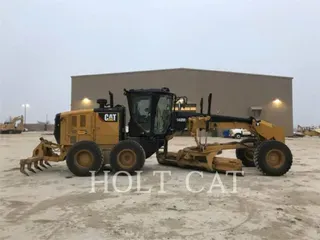 2019 Caterpillar 140M3