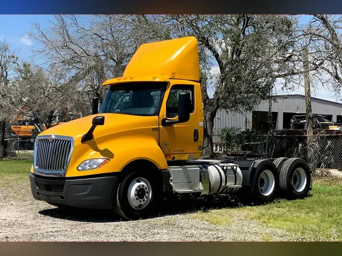 2019 INT LT625 6x4