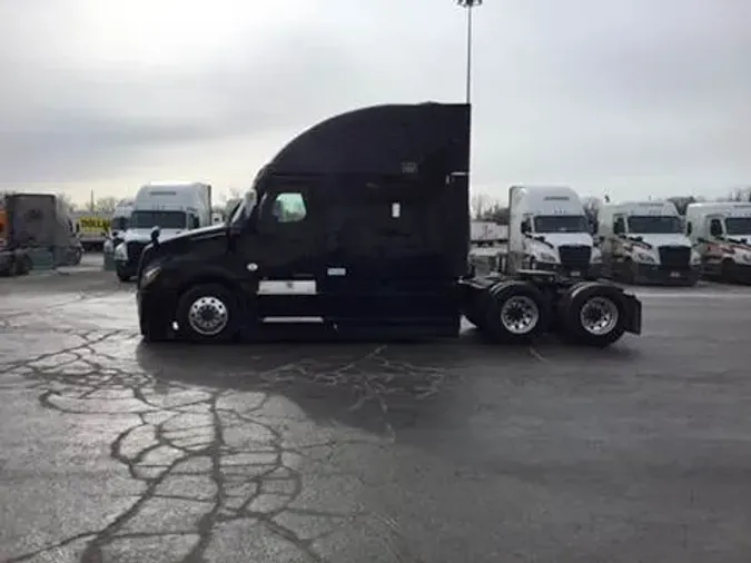 2023 Freightliner Cascadia