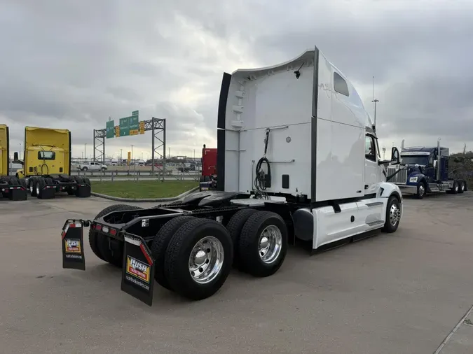 2024 Peterbilt 579