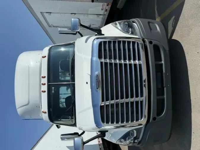 2017 FREIGHTLINER/MERCEDES CASCADIA 113
