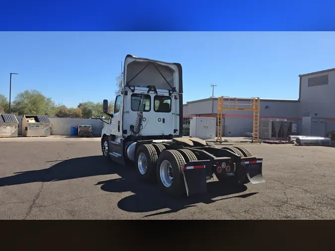 2020 Freightliner Cascadia 1264621d89f6114b91b020891b83311a5af