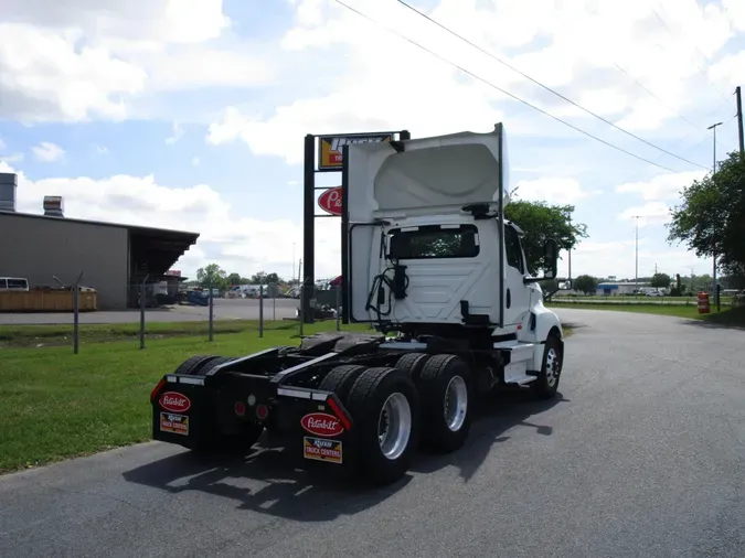 2020 International LT625