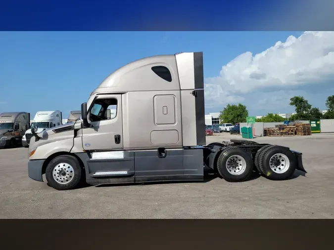 2024 Freightliner Cascadia