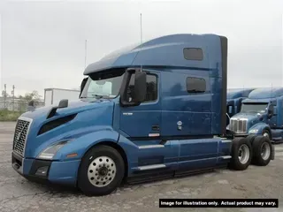 2020 VOLVO VNL760