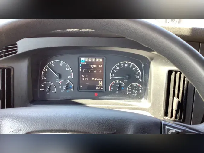 2022 Freightliner Cascadia 126
