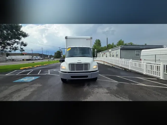 2017 FREIGHTLINER/MERCEDES M2 106