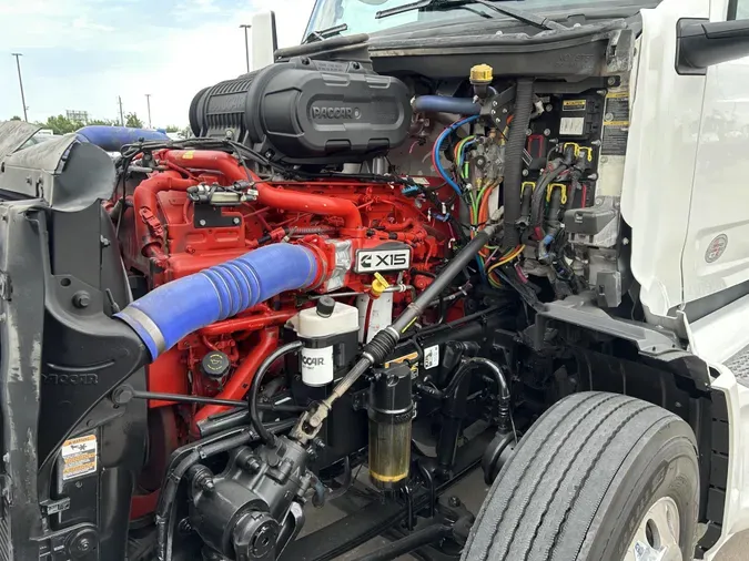 2022 Peterbilt 579