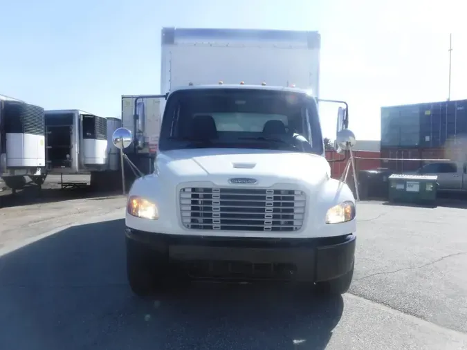 2019 FREIGHTLINER/MERCEDES M2 106