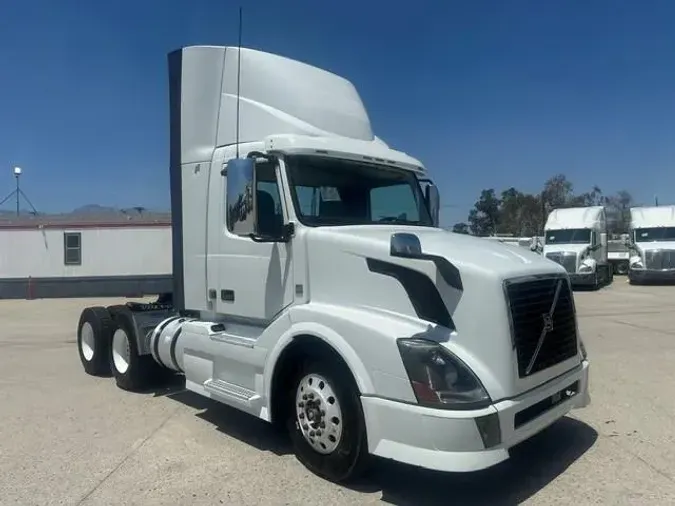 2015 Volvo VNL300463a1ec6c87bceac9f2cfb0061bc24ac