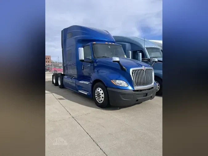 2022 INTERNATIONAL LT