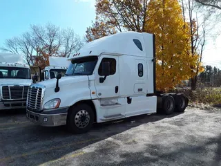 2016 Freightliner CASCADIA 125